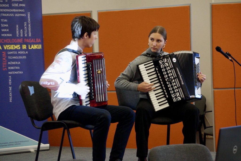 Konferencija „Ugdymas karjerai STEAM kryptimi“